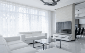 mubles de hierro en negro